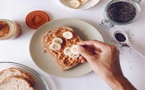 قبل از ورزش چه بخوریم؟